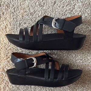 Fitflop NAIA Black Strappy Women's Leather Sandals 7